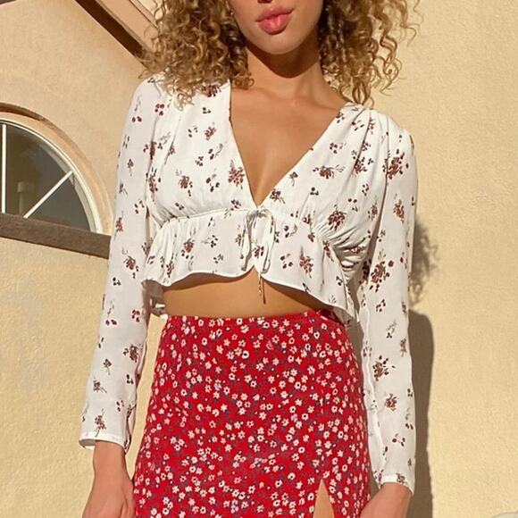 Aritzia Sunday Best Floral Peplum Crop Top Plus Size 1X White Tie Front - Picture 1 of 9